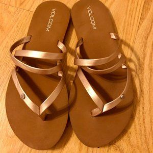 CUTE CUTE CUTE Volcom sandals, SZ 8